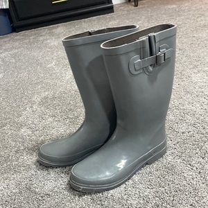 Gray Buckle Rain Boots